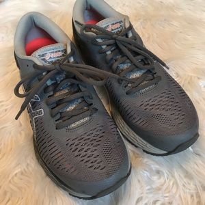 ASICS Gel Kayano 25 Women’s 7.5